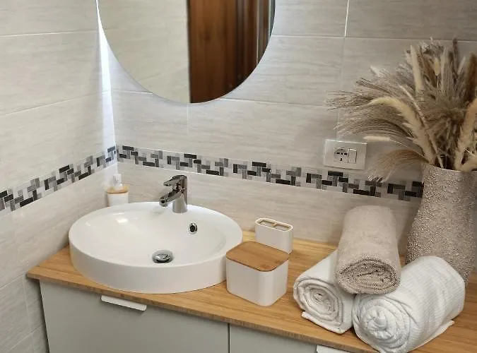 Dimora Lucia Majorana 度假居 *